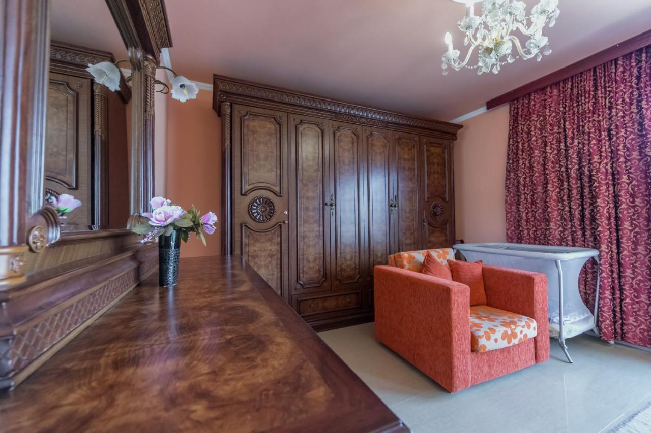 Villa Tivat Eksteriør bilde